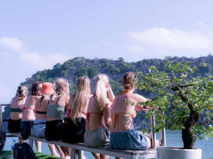 Cat Ba : Boat Trip to Fishing Village, Monkey Island - Visiting Monkey Island