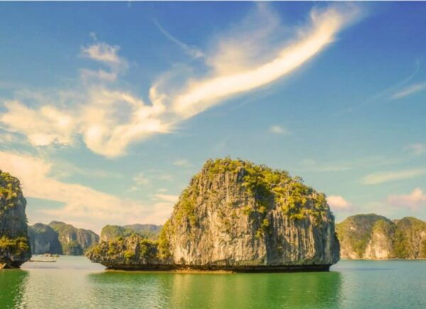 Cat Ba Island - Lan Ha Bay Sunset Tour: Kayak and Swim - What to Bring