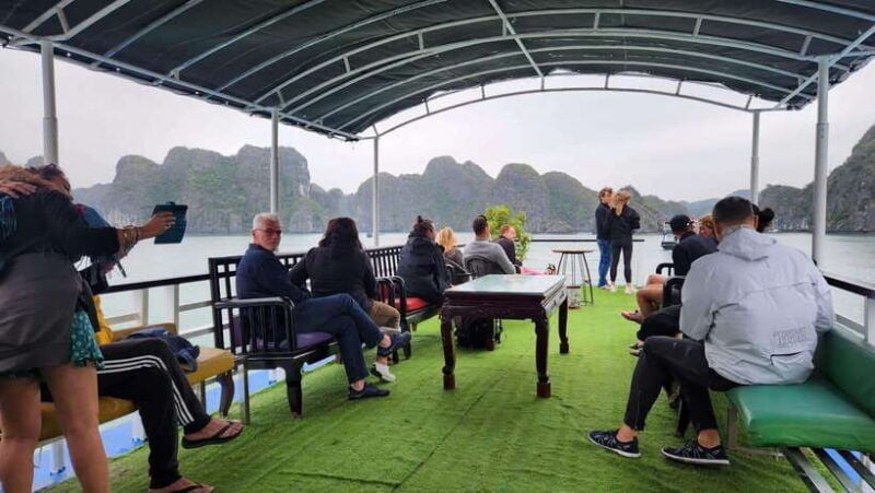 Cat Ba: Lan Ha Bay Halfday Cruise With Kayaking - Itinerary Highlights