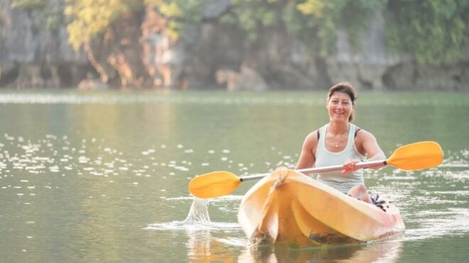 Cat Ba: Lan Ha & Ha Long Bay Kayak & Snorkel Boat Tour - Tour Itinerary
