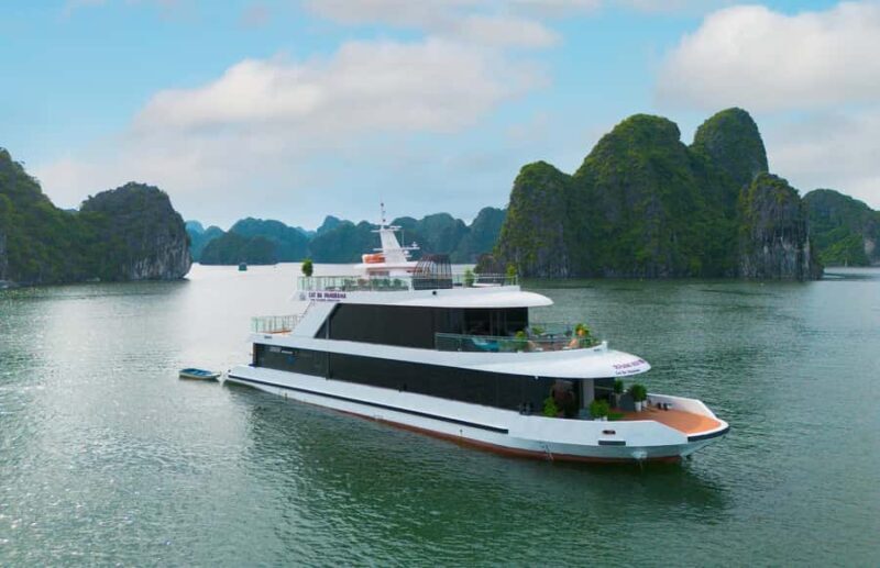 Cat Ba: Premium Lan Ha Bay Cruise with Kayaking & Swimming - Introduction