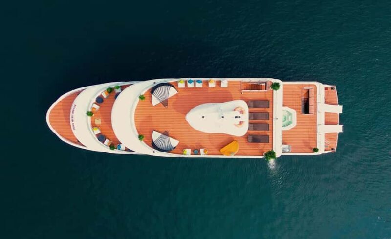 Cat Ba: Premium Lan Ha Bay Cruise with Kayaking & Swimming - An In-Depth Look at the Cruise Experience