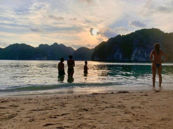 Cat Ba: Sunset and Plankton Bioluminescent Night Kayak - Booking Information