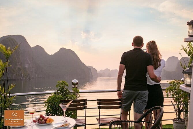 Cat Ba: Sunset & Bioluminescent Kayaking on Lan Ha Bay - A Deep Dive into the Experience  