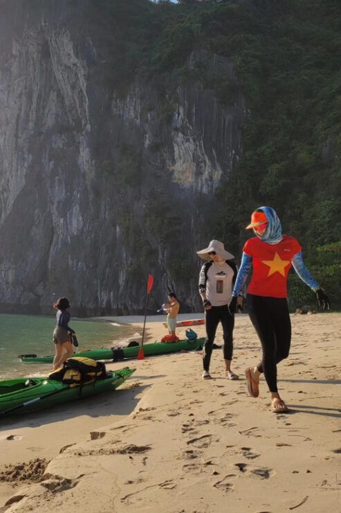 Cat Ba_Kayaking Exploring Lan Ha Bay and Ba Trai Dao - Daily Itinerary