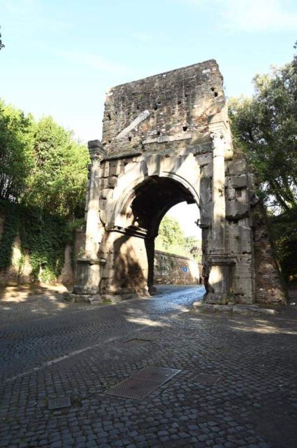 Catacombs in Rome With Private Transfer - Description