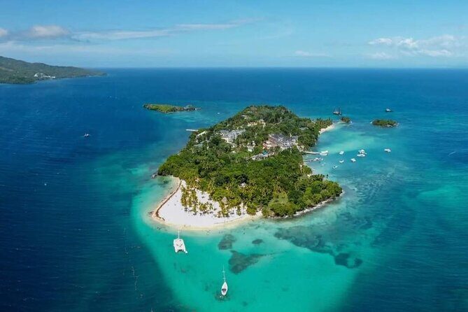 Catalina Island Catamaran Tour from Punta Cana - Good To Know