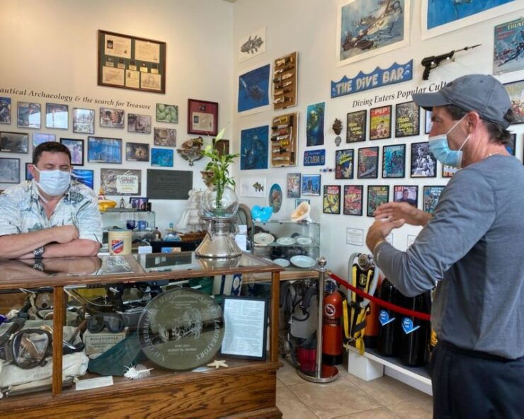 Catalina Island: Private Guided Golf Cart Tour of Avalon - Tour Highlights