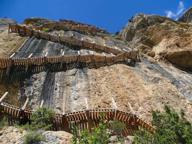 Catalonia: Mont-rebei Gorge Guided Hike with Transfer - FAQ