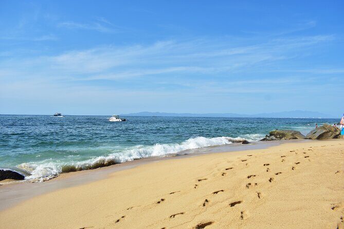 Catamaran Arches, Animas Beach, Quimixed Waterfall and Food Tour - The Verdict: Who Will Love This Tour?