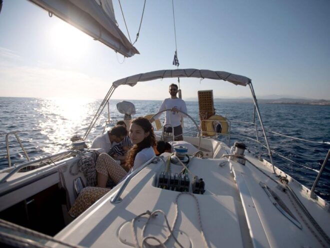 Catamaran Cruise to Dia Island and Transfer Service - Dia Island Cruise Itinerary