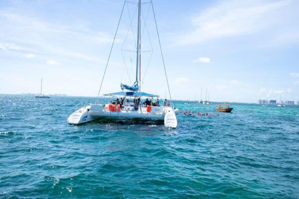 Catamaran Cruise to Isla Mujeres & Buffet Lunch - Arrival Time