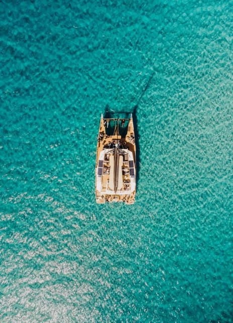 Catamaran Day Excursion - Key Points