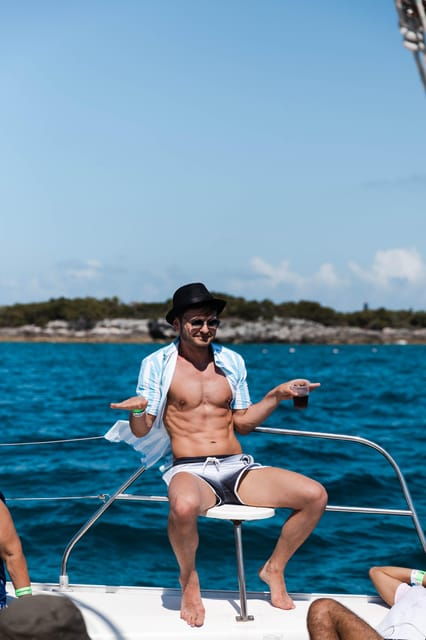 Catamaran Deluxe to Isla Mujeres From Cancun for the Less - Snorkeling Adventure