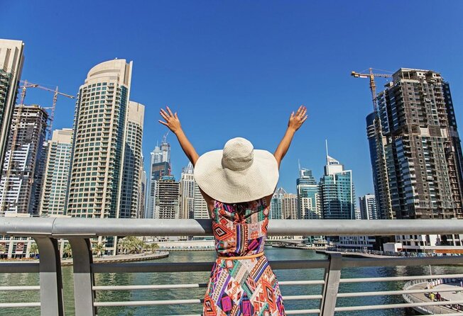 Catamaran Dubai Marina Dinner Dhow Cruise With 2 Way Transfers - Good To Know