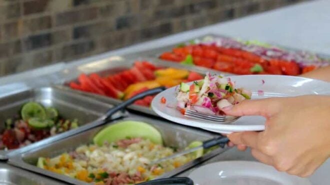 CATAMARAN ENCOUNTER ISLA MUJERES - Included Services and Amenities