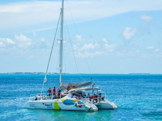 CATAMARAN ENCOUNTER ISLA MUJERES - What to Expect and Bring