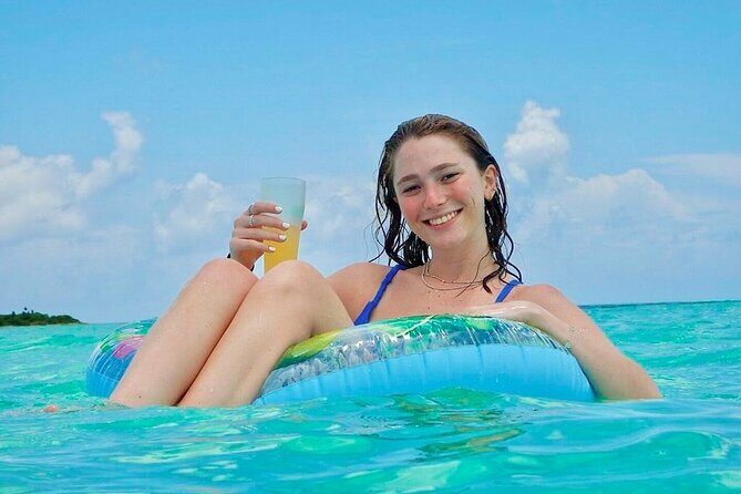 Catamaran Excursion + Open bar + Snorkeling at El Cielo - Good To Know