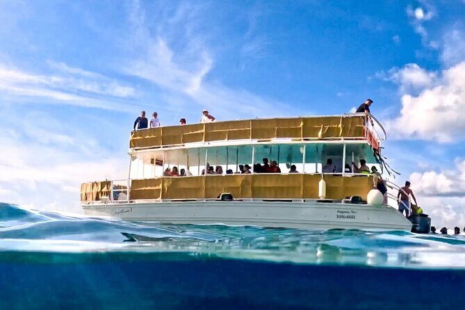 Catamaran Excursion + Open bar + Snorkeling at El Cielo - FAQ