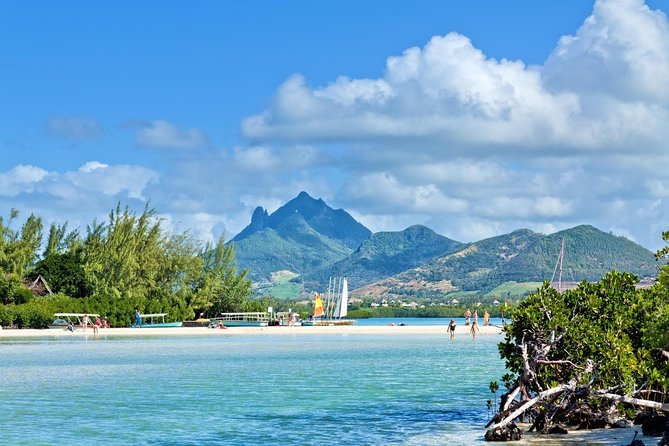 Catamaran Full Day Guided Tour to Ile Aux Cerfs From Pointe Jerome - Good To Know