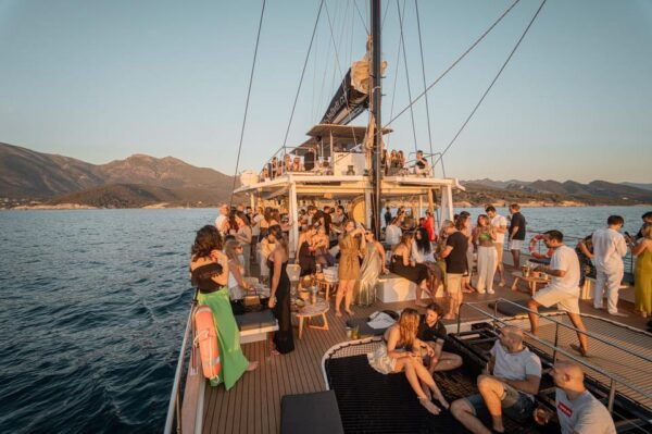 Catamaran Half-Day Excursion - Customer Testimonials