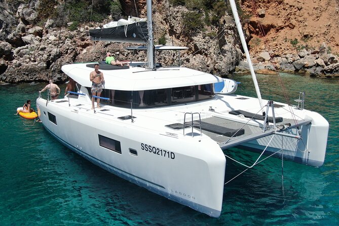 Catamaran in Alghero, Daily Boat Trip - Additional Information for Travelers