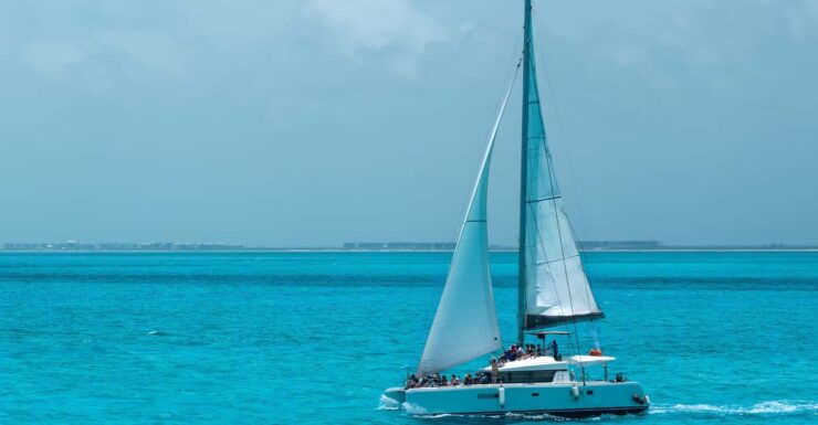 Catamaran Isla Mujeres + Coco Bongo Combo Tour - Good To Know