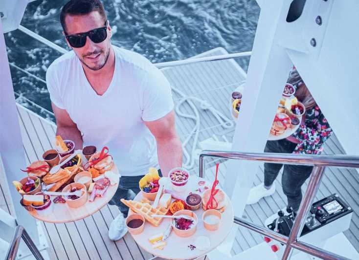 Catamaran Lucile | Sunday Brunch - Departure Location