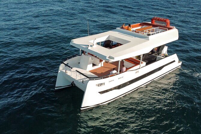 Catamaran - Luxury Private Tour - What’s Included and What to Consider