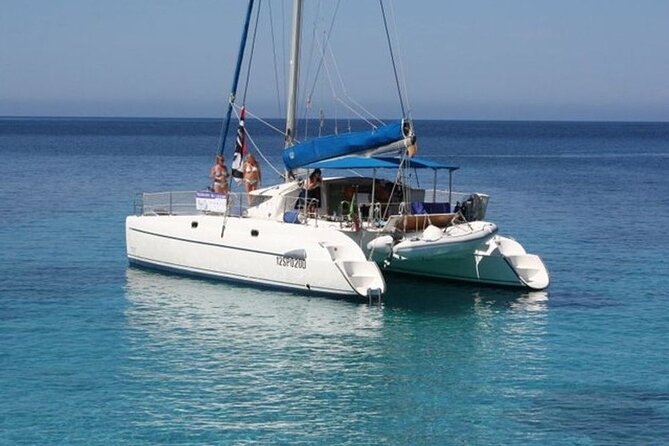Catamaran Miguel DA PALAU for Maddalena Archipelago - Pricing and Availability