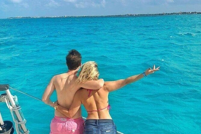 Catamaran Only Adults experience to Isla Mujeres + Exclusive Beach Club - Good To Know