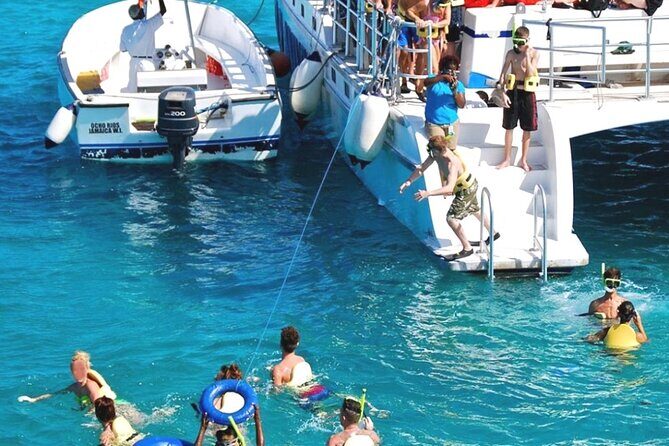Catamaran Party Cruise and Snorkeling from Montego Bay - FAQ