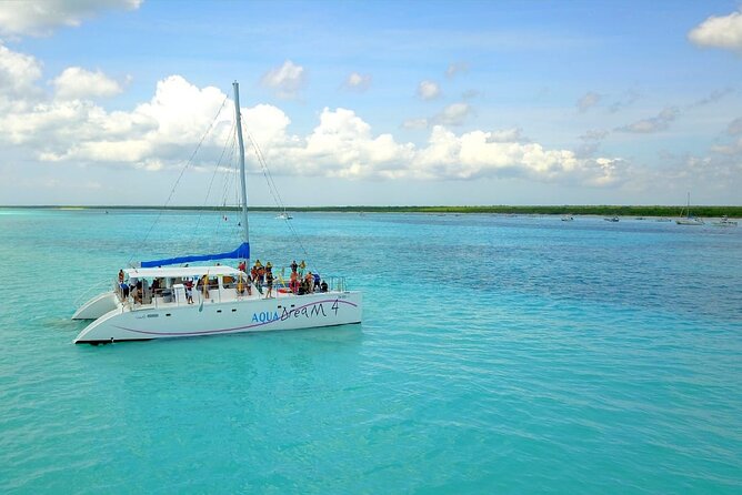 Catamaran Party Isla Mujeres With Drinks & Lunch From Cancun & Riviera Maya - The Sum Up