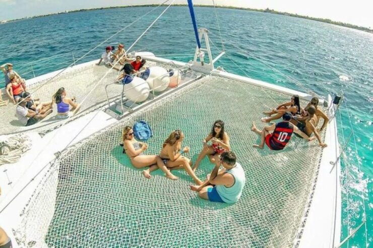 Catamaran Party Isla Mujeres With Drinks & Lunch - Activity Details