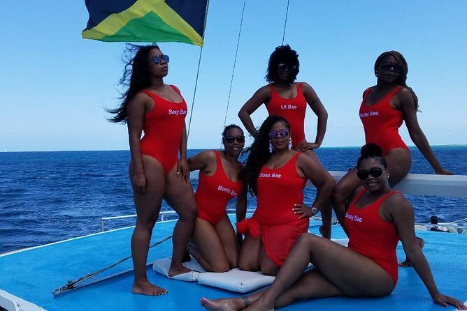 Catamaran, snorkeling & Dunn's River Falls - Good To Know