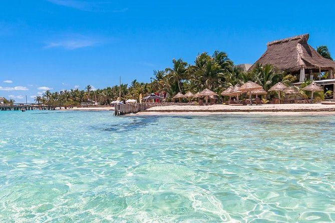 Catamaran Tour to Isla Mujeres, Open Bar, Lunch, Snorkeling, Beach Club Included - The Sum Up