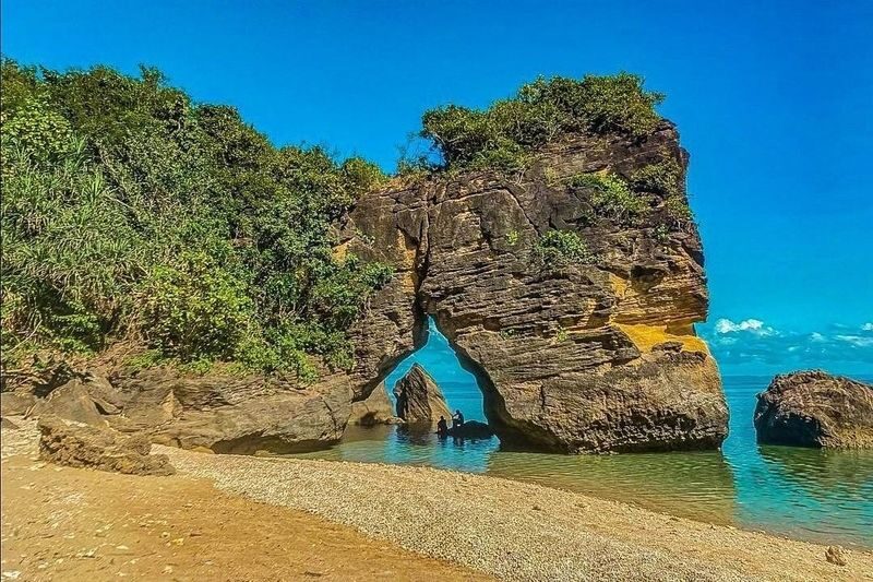 Catanauan and Maniwaya Island Tour - The appeal of Palad Sandbar and Catanauan
