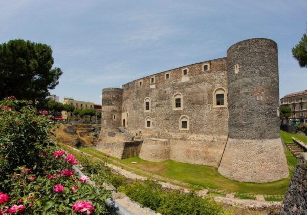 Catania: 4-Hour Guided Bike Tour - Important Information