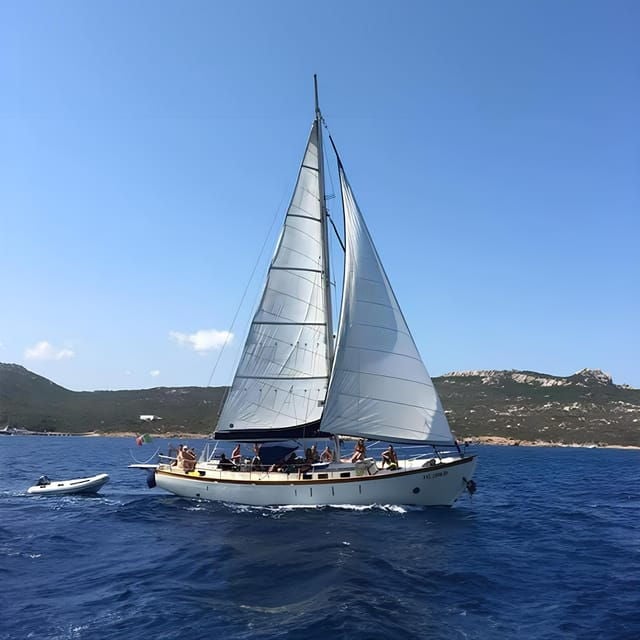Catania: Boat Trip With Aperitif, Prosecco and Snorkeling - Good To Know