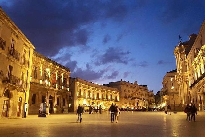 Catania (cathedral and Via Etnea) - Syracuse Ortigia - Discovering the Charm of Via Etnea