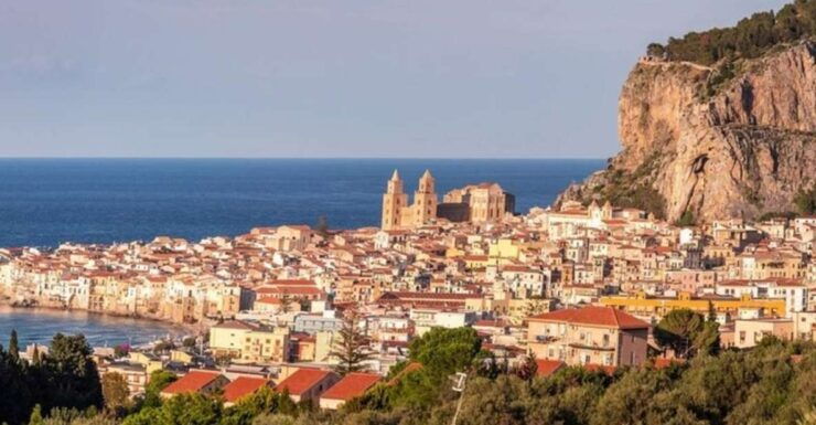 Catania: City Highlights Walking Tour - Itinerary Highlights