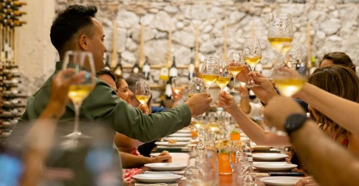 Catania City: Volcanic Wine Tasting in a Metropolitan Market - Activity Details