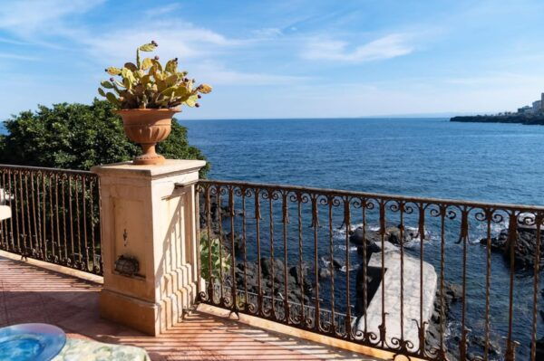 Catania: Cooking Class Set in a Sea Front Historic Villa - Participant Guidelines and Requirements