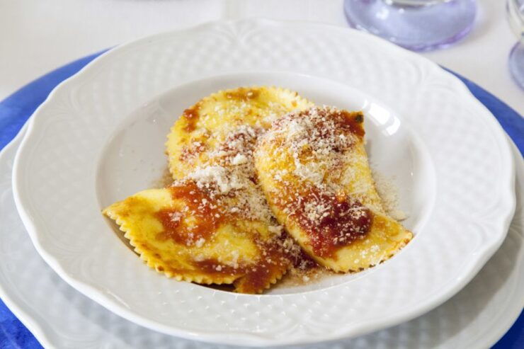 Catania: Dining Experience at a Local's Home - Activity Details