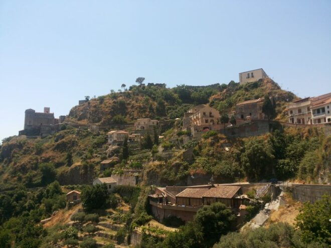 Catania: Savoca Godfather Tour & Taormina With Food Tasting - Tour Highlights