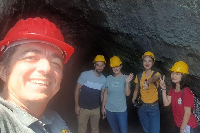 Catania Small-Group Half-Day Mount Etna Guided Tour - Tour Experience