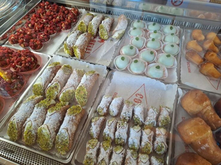 Catania: Street Food Guided Walking Tour - Highlights of the Food Experience