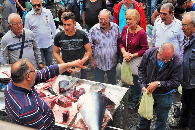 Catania Street Food Walking Tour - Knowledgeable Guides