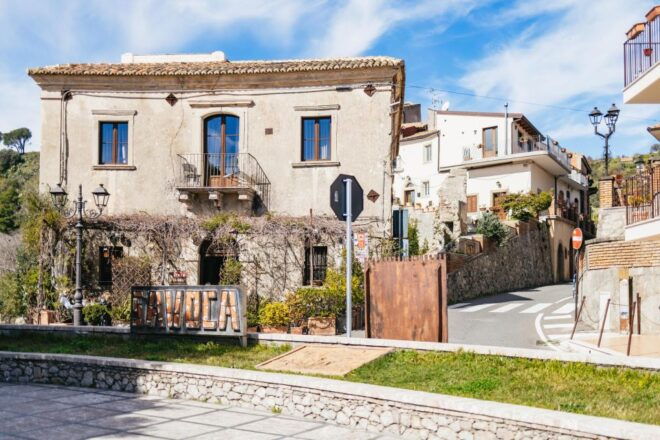 Catania/Taormina: The Godfather Filming Locations Tour - Directions