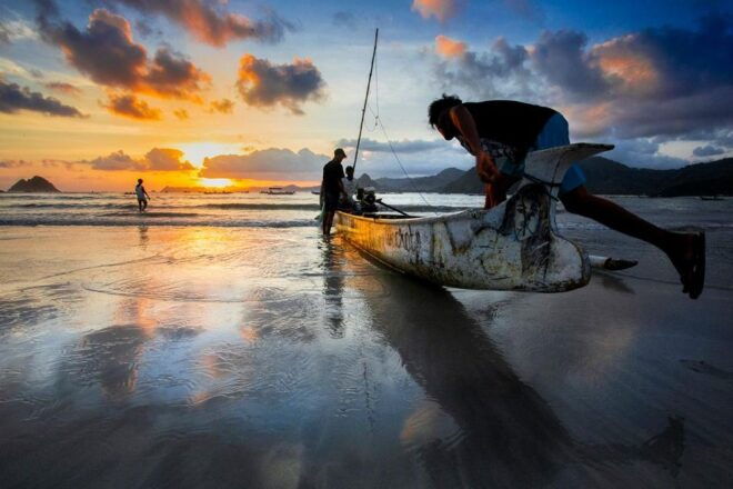 Catching the Wave Surf in Lombok - Surfing Highlights and Benefits